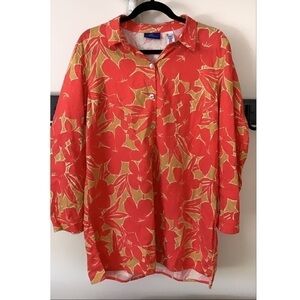 J. H. Collectibles Floral Button Down Size Large EUC